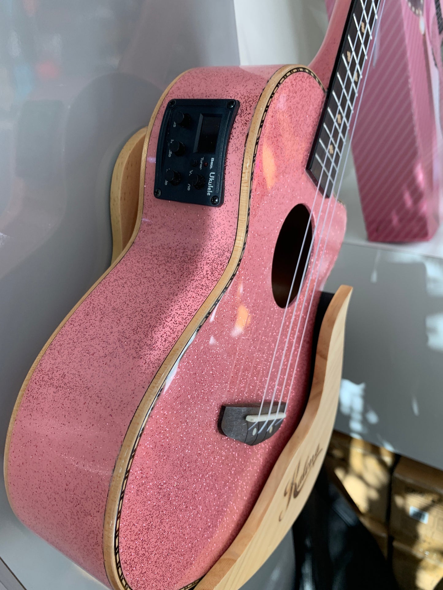 Kalena Sparkle Series Solid Spruce Top Ukulele - Kalena Instruments / Pink Sparkle