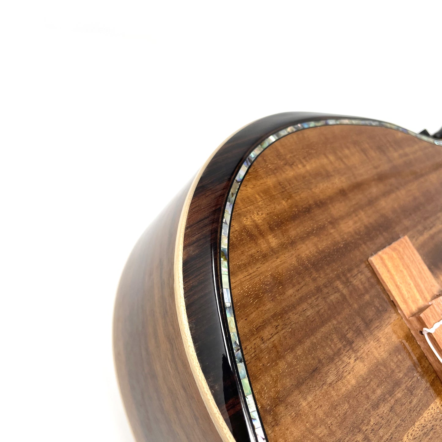 Kalena SA26PEQ Performance Series All Solid Tenor Acacia Cutaway Armrest EQ Pickup Ukulele