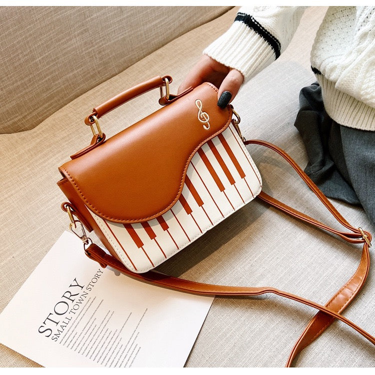 New Solid Color Lady Saddle Crossbody Bags High Quality PU Croco Leather  Women Designer Hand Shoulder Small Mini Messenger Bag Purses for Ladies  Classic Girls - China Lady Bag and Shoulder Bag