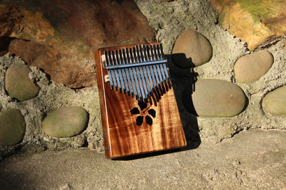 Kalena 17 key Solid Acacia Kalimba (hibiscus) with Gig Bag - Kalena Instruments